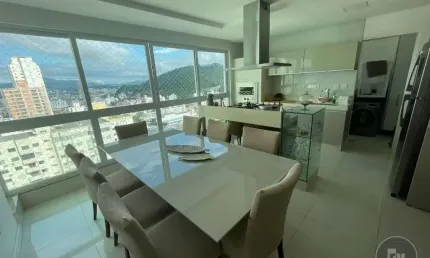 Apartamento com 4 quartos para alugar na Rua 1111, 244, Centro, Balneário Camboriú por R$ 10.999