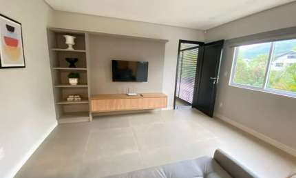 Apartamento com 2 quartos para alugar na Rua Otacílio da Silva Costa, 100, Praia Brava, Itajaí por R$ 7.000