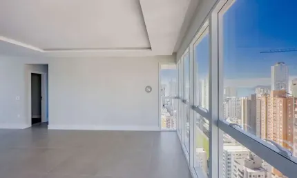 Apartamento com 3 quartos à venda na Rua 2000, 510, Centro, Balneário Camboriú por R$ 2.700.000