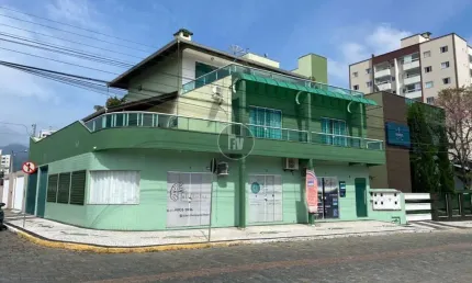Casa em condomínio fechado com 4 quartos à venda na Rua Joaquim Nunes, 48, Centro, Camboriú por R$ 3.000.000