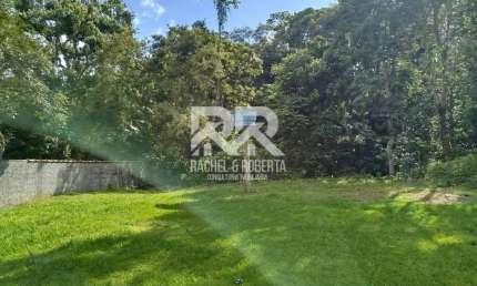 Terreno plano em Prata dos Aredes (Canoas) com 930 m2