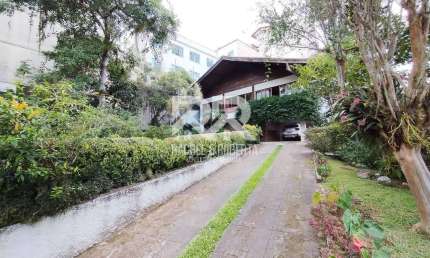 Casa com 3 quartos à venda no Alto, Teresópolis 