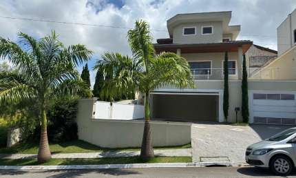 Casa em condomínio fechado com 4 quartos para alugar no Residencial Santa Helena, Caçapava 