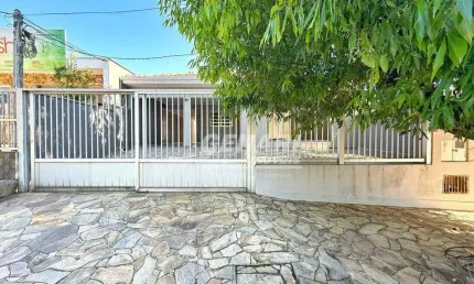 Casa com 3 quartos sendo 1 suíte à venda, 179 m² por R$ 812.000 - Jardim do Sol - Indaiatuba/SP