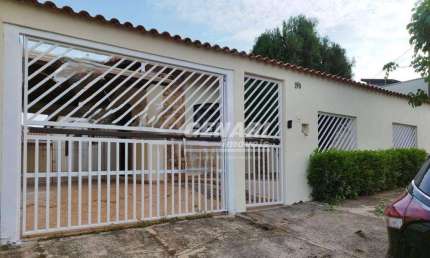 Casa com 4 dormitórios para alugar, 200 m² por R$ 5.480,00/mês - Jardim Esplanada - Indaiatuba/SP