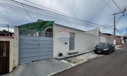 Casa com 4 quartos à venda no Parque 10 de Novembro, Manaus 