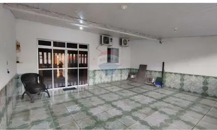 Vendo linda e ampla casa em flores - conjunto duque de caxias