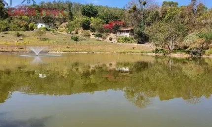 Fazenda à venda no Bairro das Rosas, Amparo 