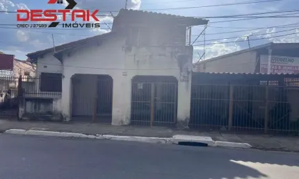 Casa A Venda Em Uma das Principais Avenidas Valorizadas da Cidade de Jundiai/sp.