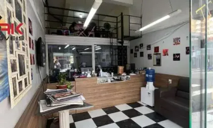 Sobrado com salao comercial a venda em regiao central de jundiai/sp.