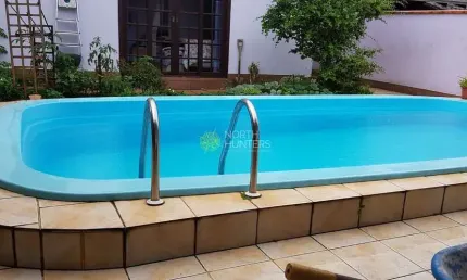 Casa com 4 dormitórios à venda, 220 m² por R$ 750.000,00 - Saguaçu - Joinville/SC