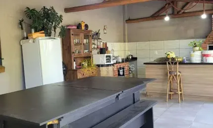 Casa com 4 dormitórios à venda, 235 m² por R$ 450.000,00 - Jardim Paraíso - Joinville/SC