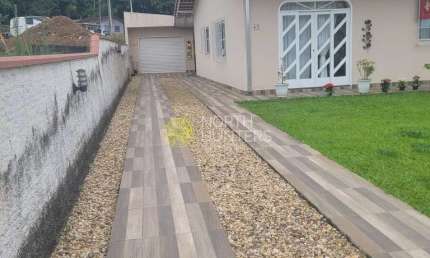 Casa à venda no Guanabara, Joinville - SC -  Averbada