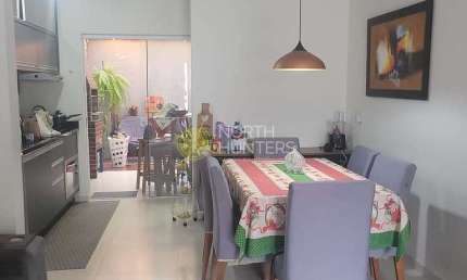 Geminado com 2 suítes, semi mobiliado no bairro Floresta