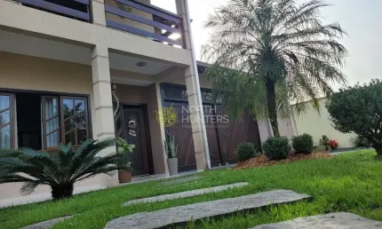 Casa com 3 dormitórios à venda, 238 m² , com área de festa - Vila Nova - Joinville/SC