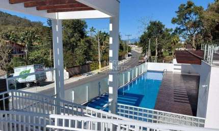 Casa com 3 dormitórios à venda, 218 m² por R$ 1.500.000,00 - Sambaqui - Florianópolis/SC