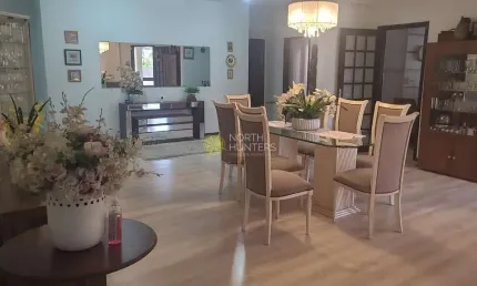 Casa com 4 quartos à venda na Rua Lindóia, Glória, Joinville
