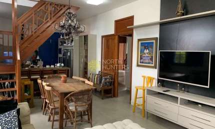 Casa com 2 dormitórios sendo 1 suite, para locação de temporada, 250 m² por R$ 2.500/dia - Jurerê I