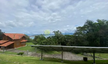 Área exclusiva em canajurê, área total 23.725 m²!com vista permanente para o mar em canajurê!
