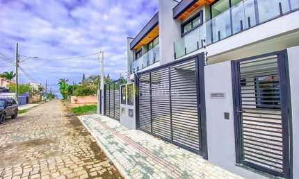 Imperdivell !  Casa com 3 dormitórios à venda, 154 m² por R$ 890.000 - Balneário Piçarras - Balneár