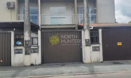 Casa à venda 2 Quartos, 1 Vaga, 63M², Boa Vista, Joinville - SC