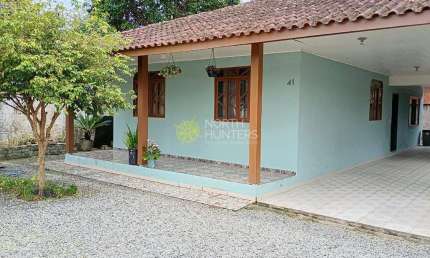 Casa com 3 quartos à venda na Rua Suíça, Fátima, Joinville