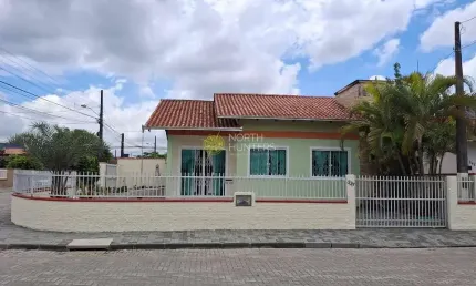 Casa com 3 quartos à venda na Rua Canoas, Jardim Iririú, Joinville