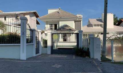 Casa para venda e locação, João Paulo, Florianópolis, SC