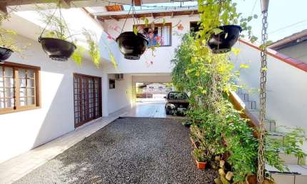 Casa com 4 quartos à venda na Rua Francisco Alves, Floresta, Joinville