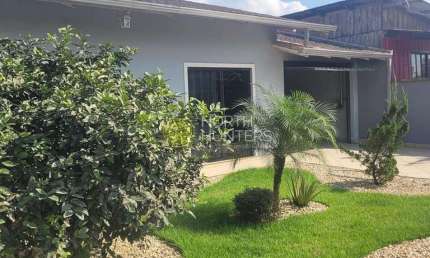 Casa à venda estuda permuta por apartamento de menor valor, Vila Nova, Joinville, SC