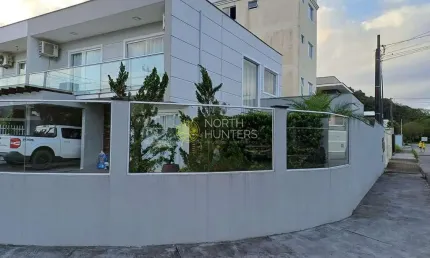 Casa à venda, Jardim Sofia. Estuda permuta por chácara!