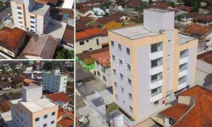 Apartamento com 3 quartos para alugar na Rua Ursa Maior, Guanabara, Joinville