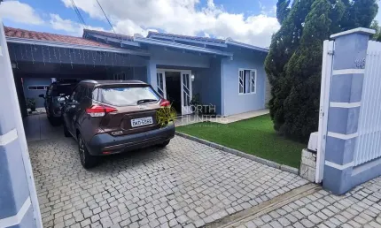 Casa com 3 quartos à venda na Rua Soure, Iririú, Joinville