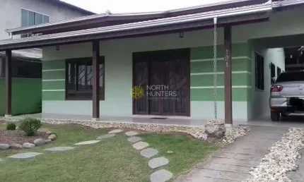 Casa à venda AVERBADA no bairro João Costa, Joinville, SC