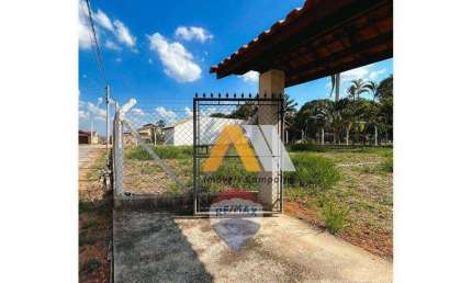 Terreno 779,73 m² em Barreiro, Araçoiaba da Serra. Área Comercial e Residencial próxima ao Condomínio Lago Azul