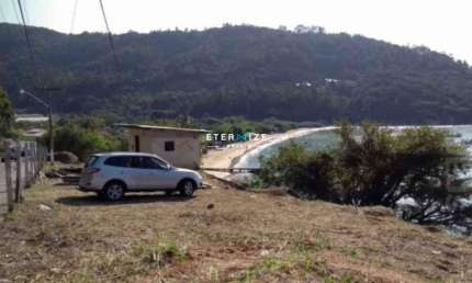 Terreno com Vista para o MAR na Praia de Calheiros em Gov. Celso Ramos-SC