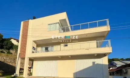 Residência à Beira-Mar: Casa de Luxo com Vista Deslumbrante - Armação da Piedade, Governador Celso Ramos