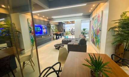 Apartamento com 03 Dormitórios e vista para o mar na Praia de Palmas em Gov. Celso Ramos-SC