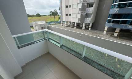Apartamento 02 suítes vista mar, mobiliado à venda no Residencial Madrid, na Praia de Palmas em Governador Celso Ramos - Santa Catarina.
