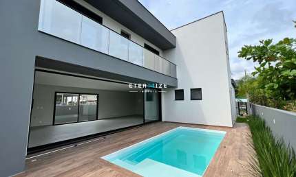 CASA DE PADRÃO LUXUOSO NA BELISSIMA PRAIA DE PALMAS/ GOVERNADOR CELSO RAMOS