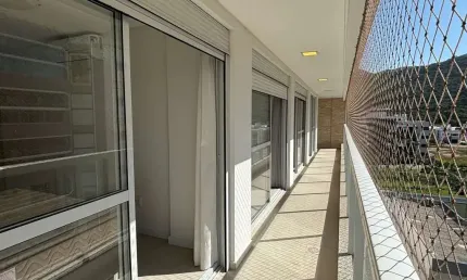 Apartamento com 3 quartos à venda na Rua Dos Plátanos, Praia de Palmas, Governador Celso Ramos