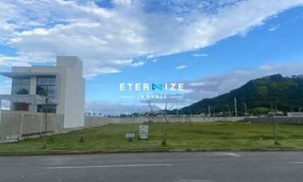 Terreno em localização privilegiada, no condominio Delta Ville em Biguaçu Santa Catarina.