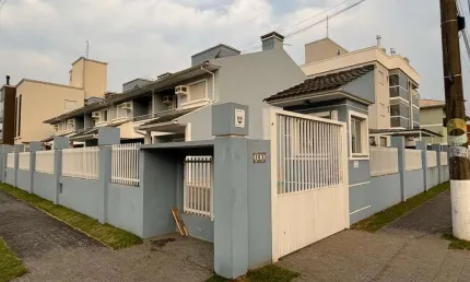 Casa com 4 quartos no bairro Palmas, Governador Celso Ramos/SC