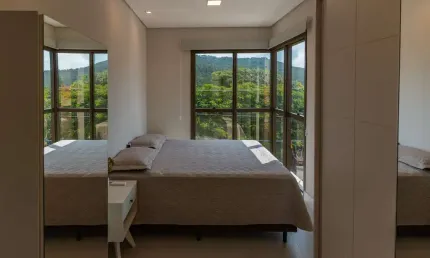 Apartamento 02 quartos Mobiliado vista mar à venda no Luminiére Residence na Praia Grande em Governador Celso Ramos - Santa Catarina.