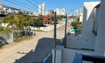 Apartamento com 2 quartos à venda no gravata, navegantes  por r$ 620.000