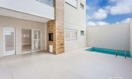 Apartamento com 2 quartos à venda no São Pedro, Navegantes  por R$ 1.250.000