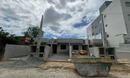 Casa com 2 quartos à venda no Gravata, Navegantes  por R$ 399.000