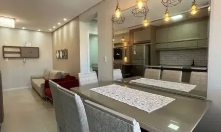 Apartamento com 2 quartos à venda no Meia Praia, Navegantes  por R$ 660.000