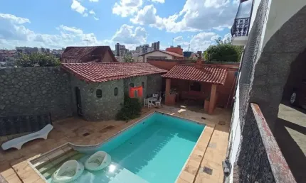 Casa com 5 quartos à venda na Caiçara-Adelaide, Belo Horizonte  por R$ 2.800.000