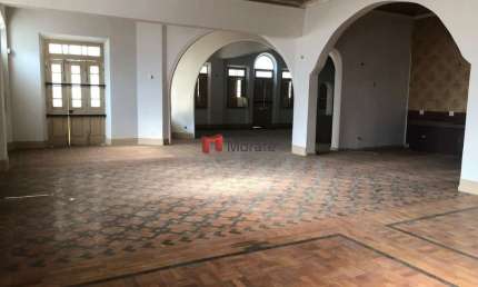 Casa comercial para alugar no Funcionários, Belo Horizonte  por R$ 30.000